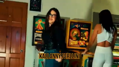 Costa-Ricas-Call-Center-Rap-Freestyle-breakdance-video-commercial..png